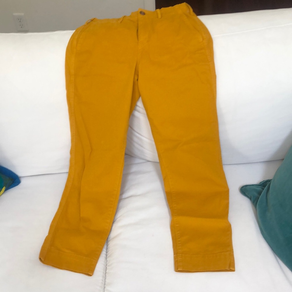 Gap pants bright mustard yellow size 0 “straight khaki high rise”